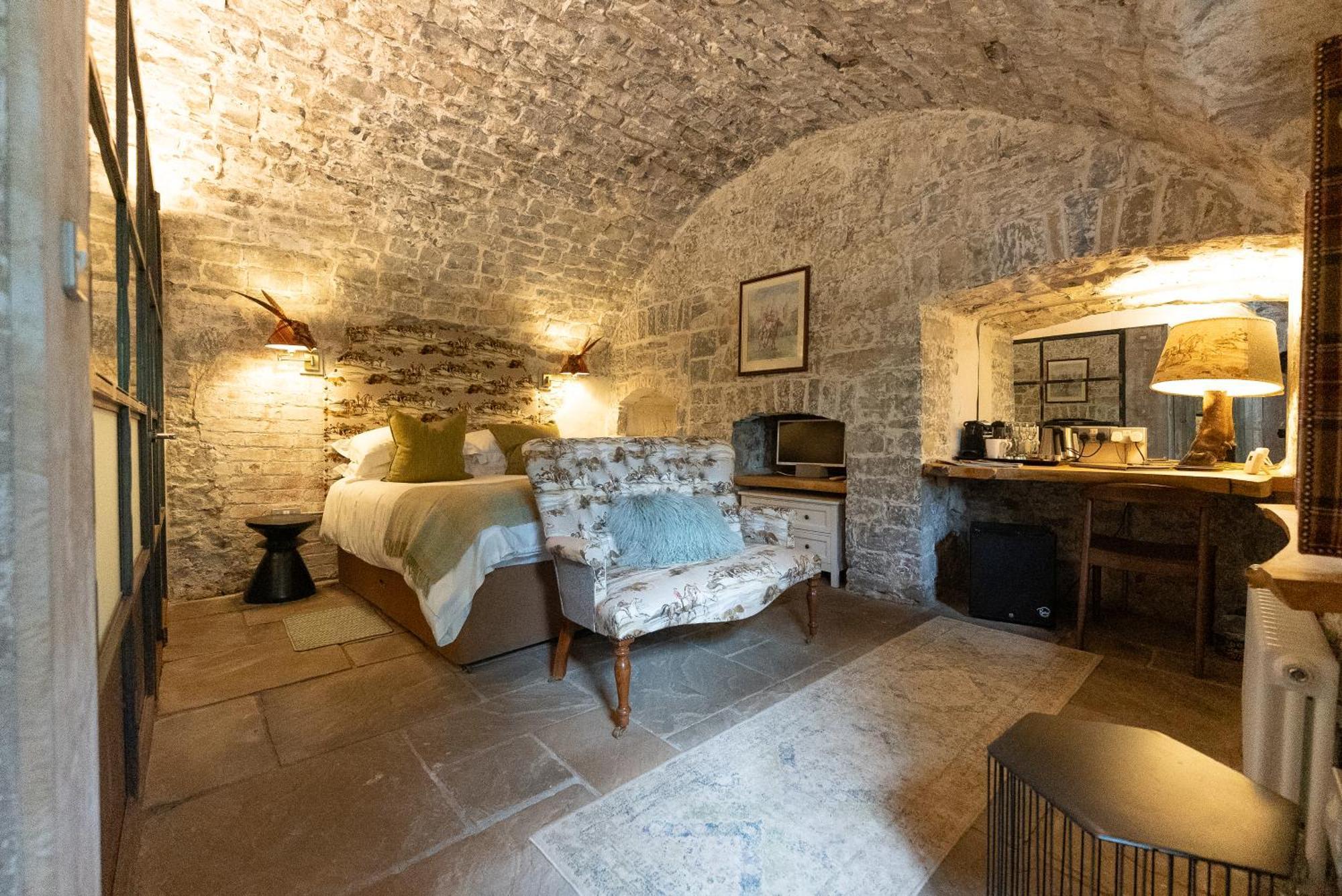 Gileston Manor-Self Catering Apartment Saint Athans Bagian luar foto