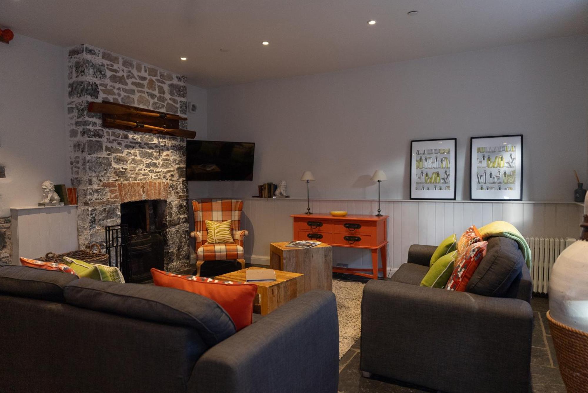 Gileston Manor-Self Catering Apartment Saint Athans Bagian luar foto